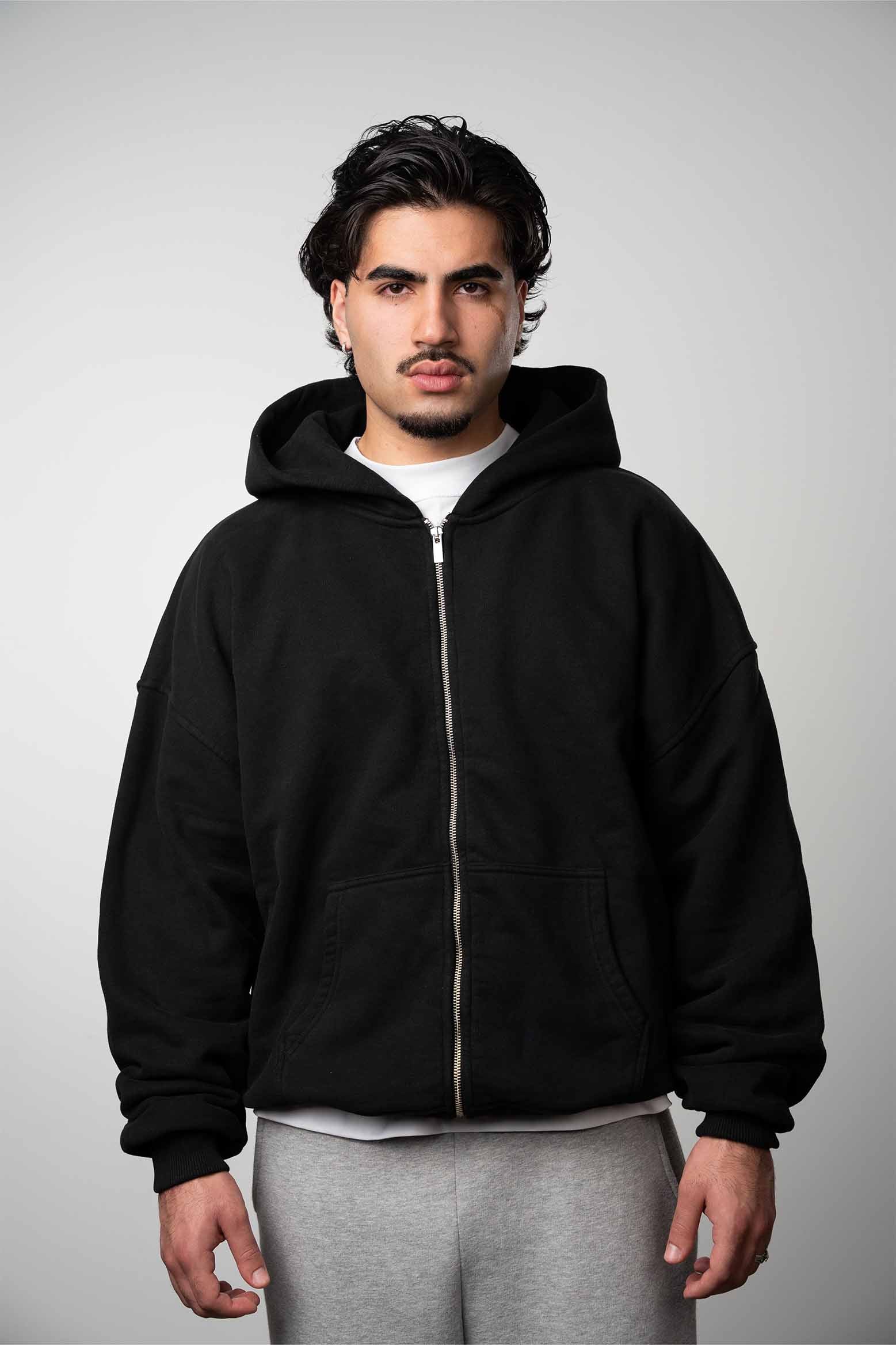 Blank zipper in washed black for clothing brands with oversized fit